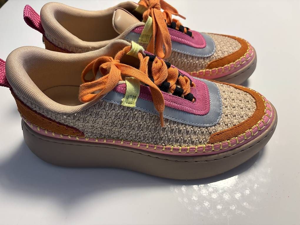 Damenschuhe: Sneakers neu – Gebraucht aus Stettlen von indien11 1