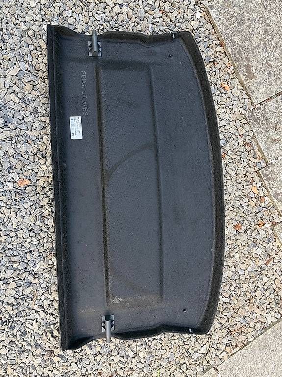 Peugeot Alle Autoersatzteile: Kofferraumabdeckung – Gebraucht aus Aesch ZH von sel_kv7p 2