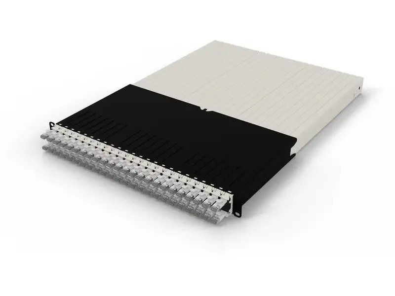 Câbles: Patchbox / 30RU / Cat 6A, STP, 1.8 m, Blanc | Ab 1.- – Neuf avec emballage d'origine à La Tour-de-Peilz par Solliard_IT_Solution 1
