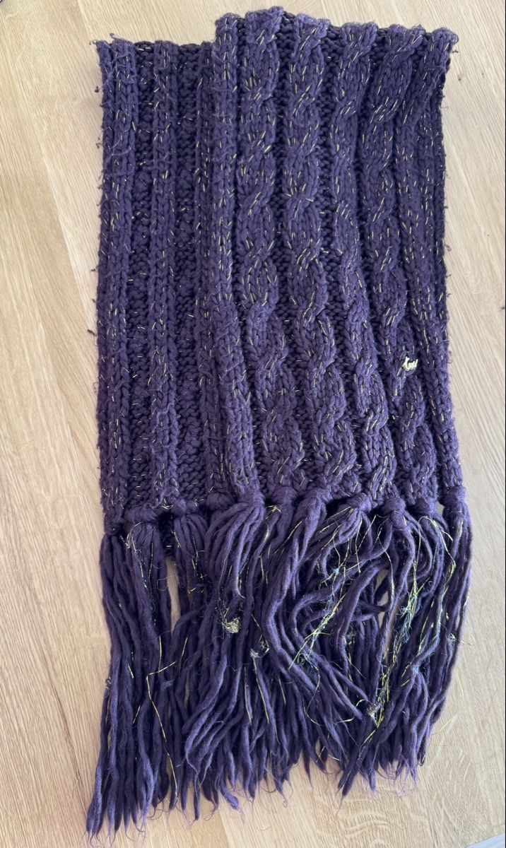 Foulard & Sciarpe: Warmer Winter Strickschal in braun mit Fransen,m – Usato da Winkel venduto da Schorley