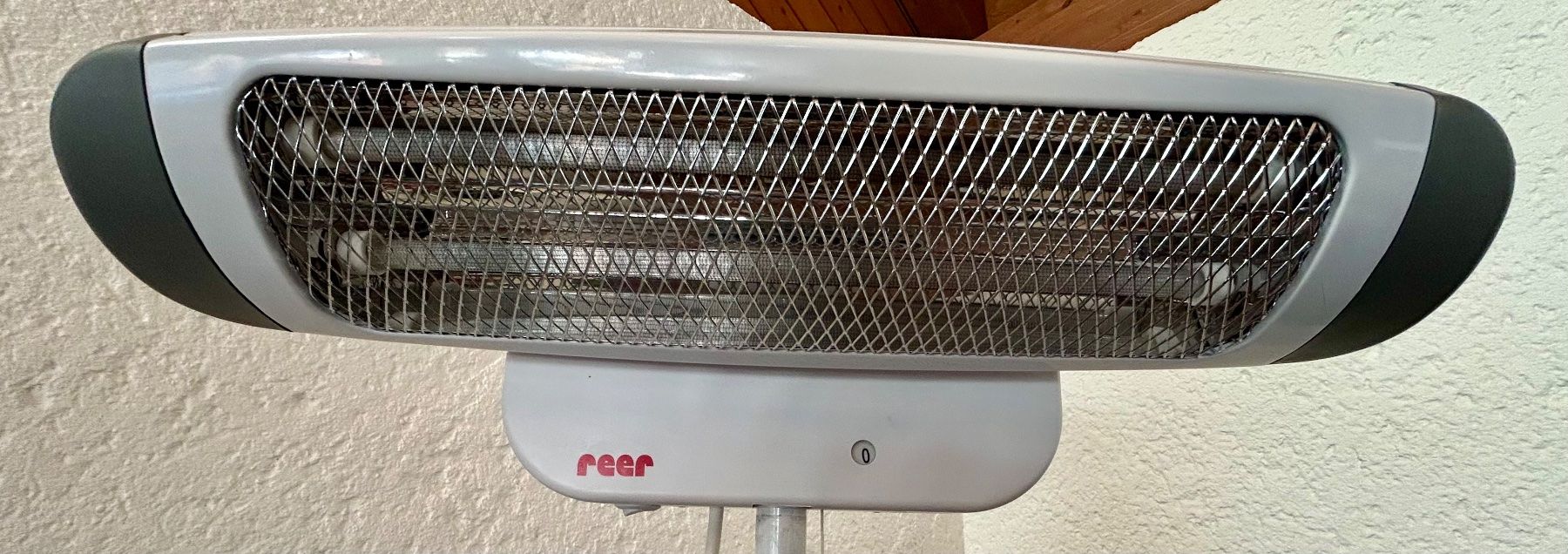 Reer Radiatori: Reer Wärmelampe – Usato da Riedholz venduto da Abendsonne 2