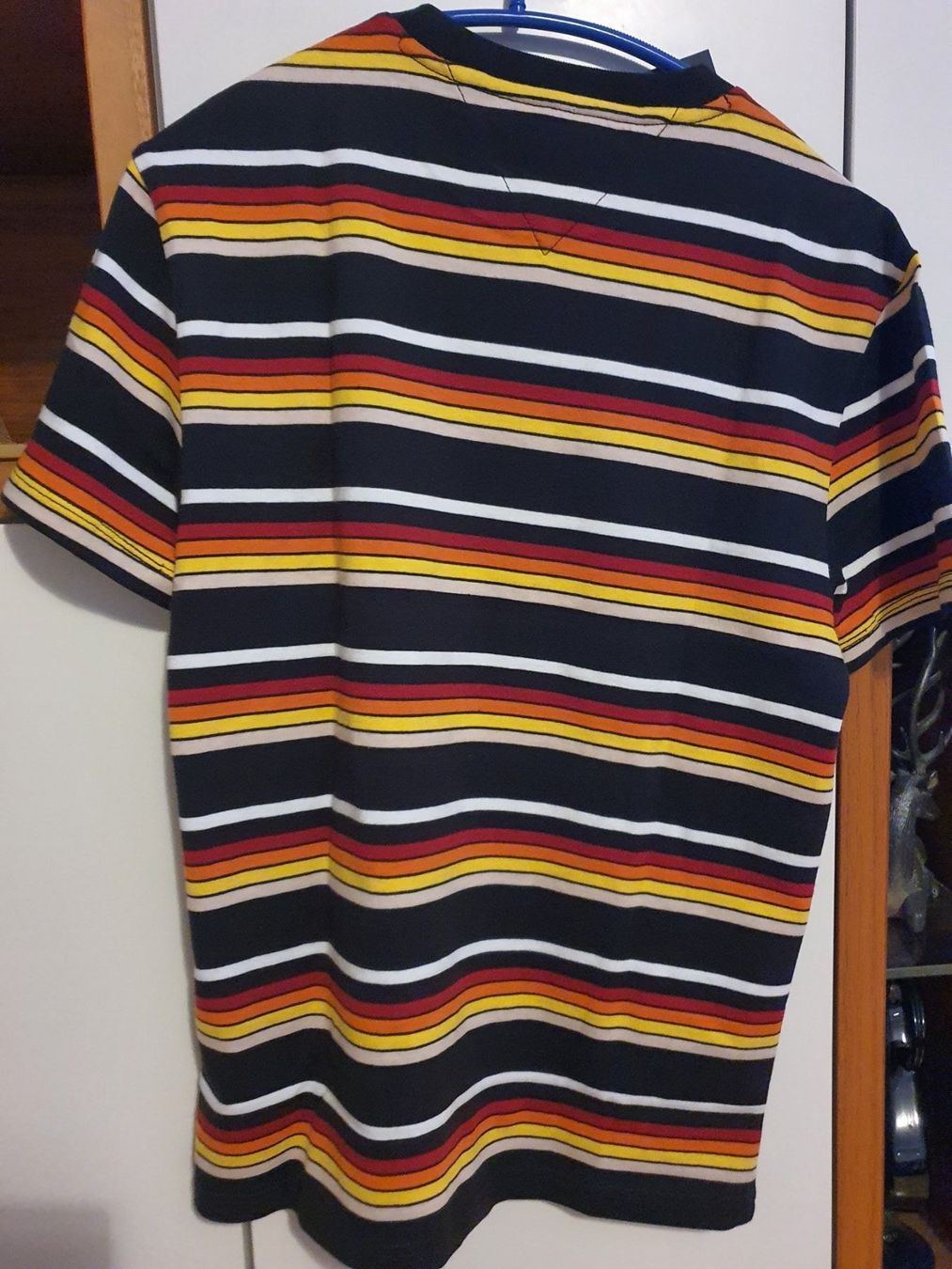 Tommy Hilfiger Camicie, T-shirt & Polo: Sehr schöne T.Shirt von TOMMY Gr. S – Nuovo e nell'imballaggio originale da Schaffhausen venduto da Jaggi 2