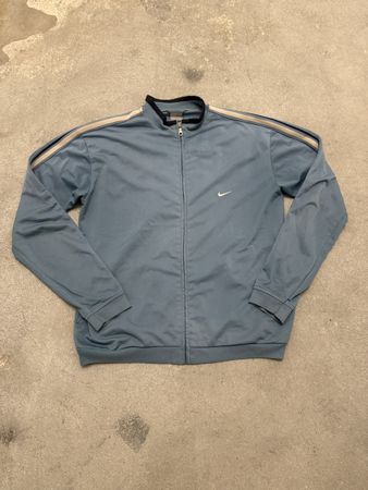 Veste de sport vintage  Nike bleu clair taille M bon état