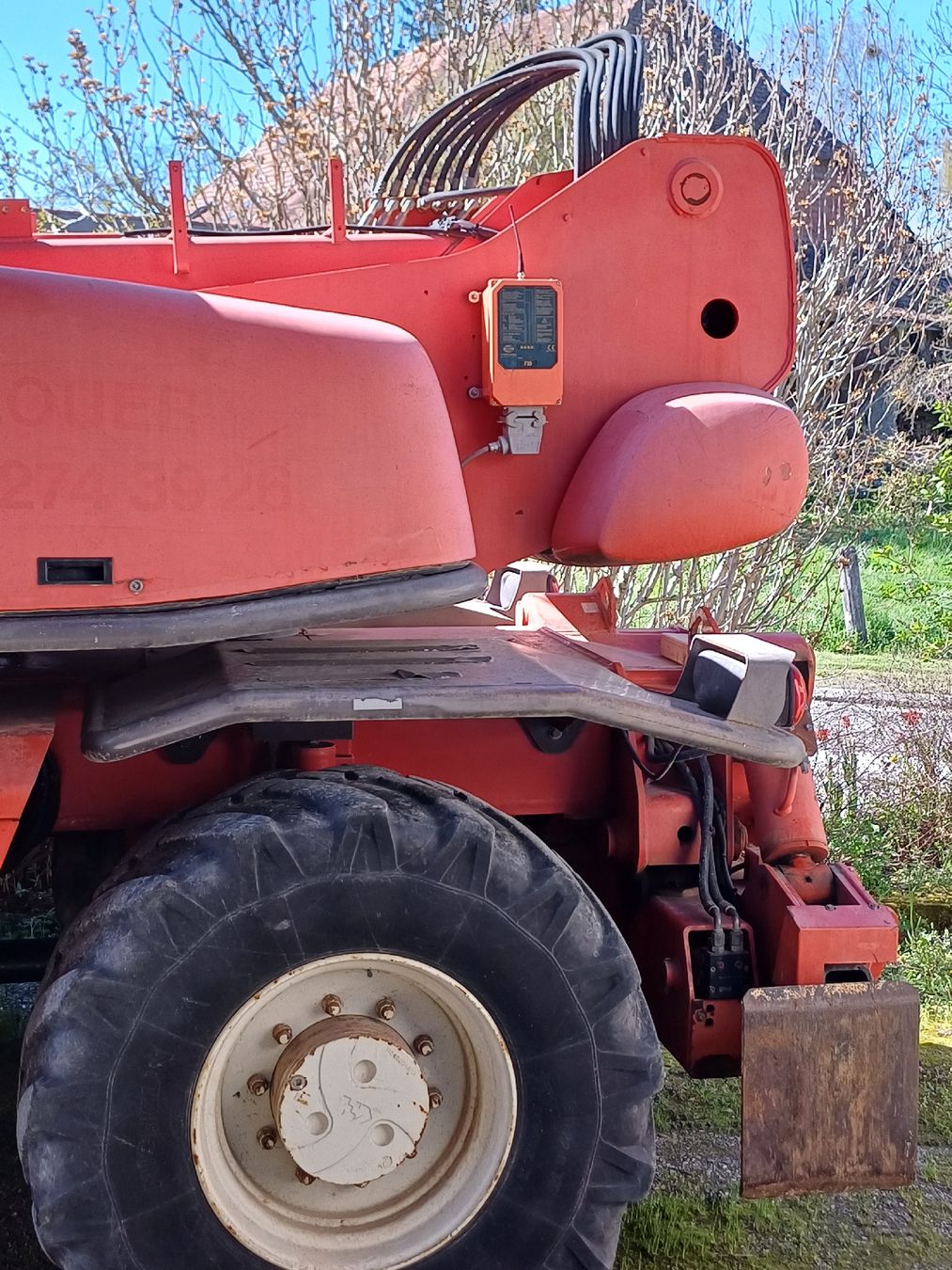 Manitou Grues: manitou mrt 1850 frisch ab mfk mit seilwinde und zubehör – D'occasion à Châtillon par Holzbau777 2