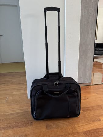 laptoptasche mit rollen