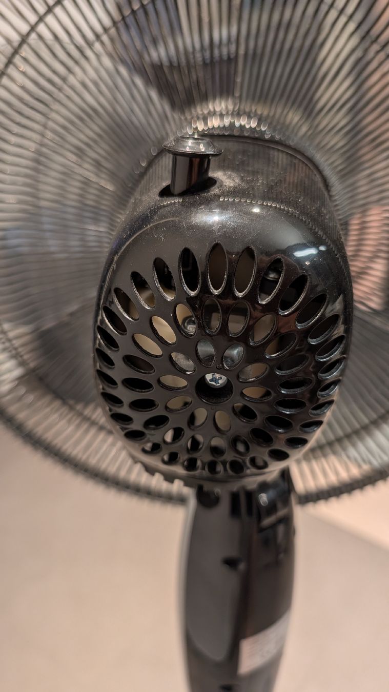 Ventilatori: FURBER.cool Standventilator 40 cm Durchmesser 3 Stufen – Usato da Lenzburg venduto da QualityFirstShop 2