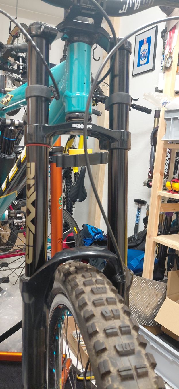 Rockshox Pezzi di ricambio: Downhill Gabel Rock Shox Boxxer Team 27.5" – Usato da Diessenhofen venduto da kazwei 4