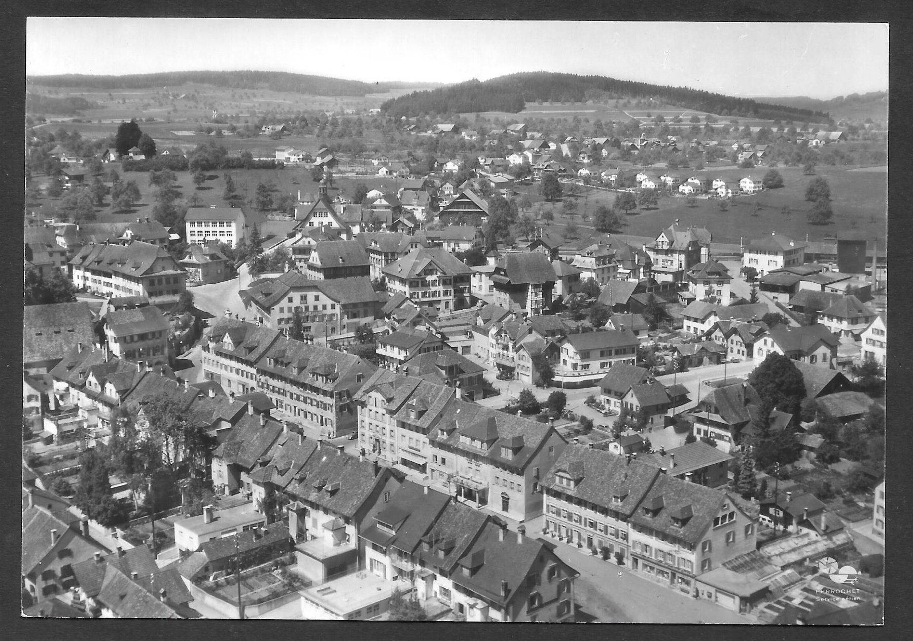 Cartoline postali: Beromünster Flugaufnahme – Usato da Olten venduto da clotaldi