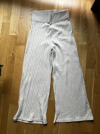Dreiviertelhose beige Gr. XS
