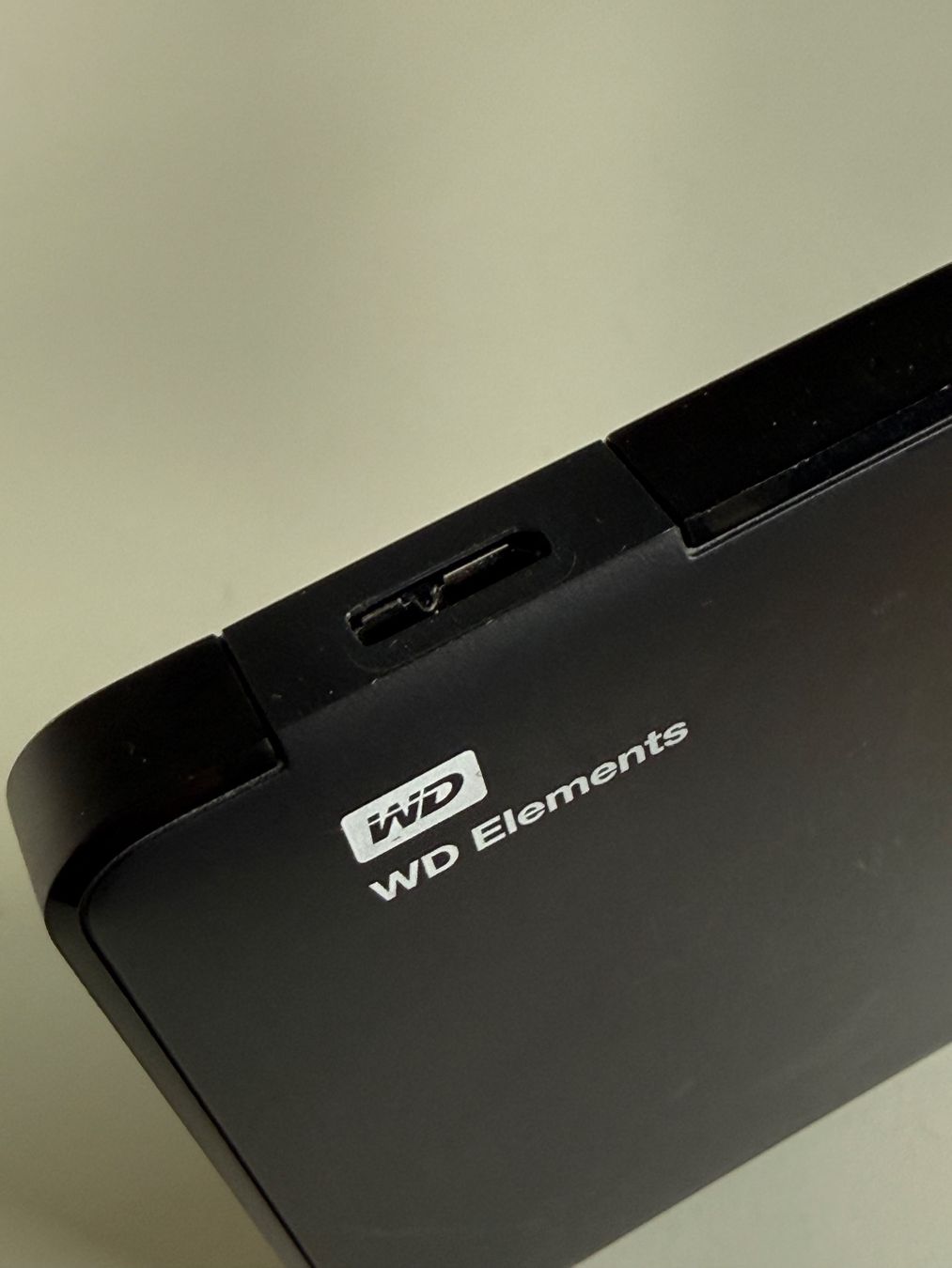 Harddisks: WD Elements 1TB Externe Festplatte – Gebraucht aus Zürich von Loeffel81zh 1