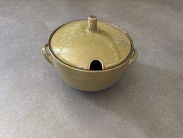 RössleSuppenterrine mit Deckel Keramik olivgrün guter Zustan