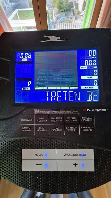 Aldi Vélos d'appartement: CRANE Crosstrainer – D'occasion à Blumenstein par olk_r5kh 3