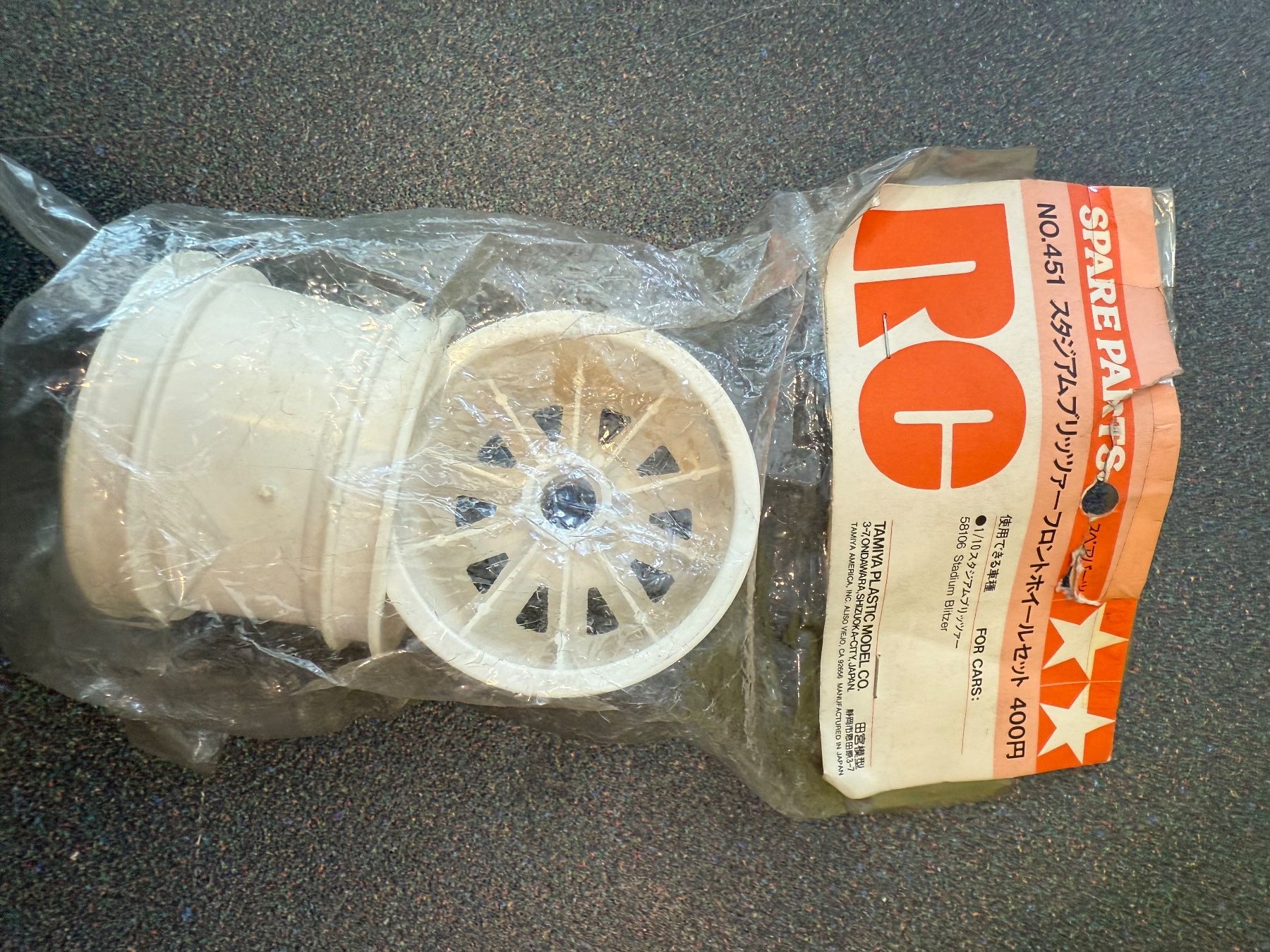 Tamiya Modellismo RC: Tamiya Vintage 50451 Stadium Blitzer Front Wheels – Nuovo (secondo la descrizione) da Chiasso venduto da Carrara-Modellismo 1