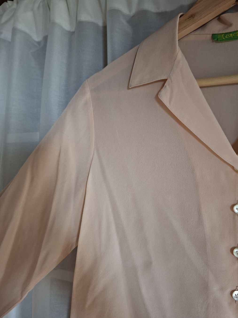 Cacharel Camicette: Chemisier 100% soie Cacharel - T. S/M – Usato da Lausanne venduto da Super-cerise 1