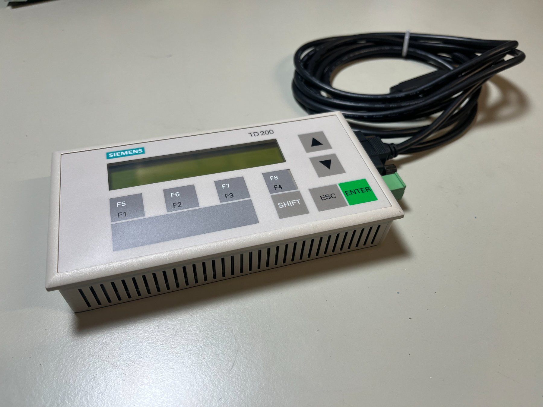 Siemens Componenti elettronici: Simatic S7 TD200 Display mit MPI Kabel – Usato da Jenaz venduto da Speedy350