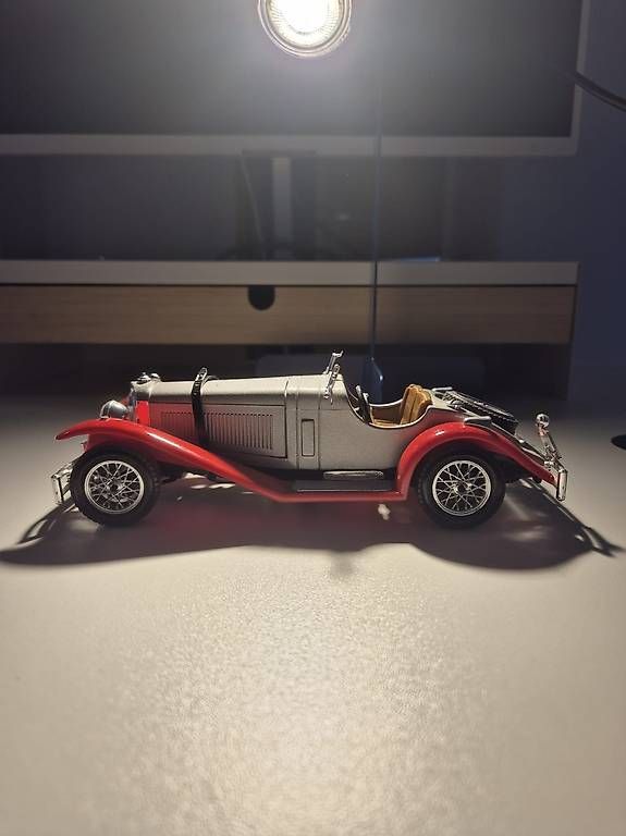 Modellautos: Burago MERCEDES SSK 1/24 – Gebraucht aus Echallens von cha_6vnf 2