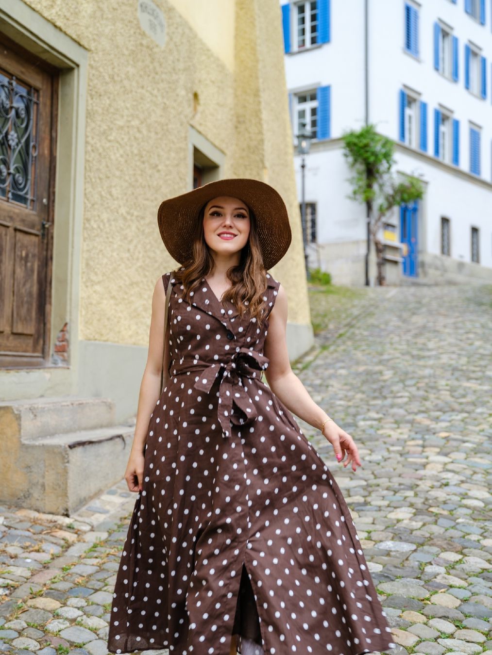 Kleider: Brown Polka Dot Dress Size S – Gebraucht aus Mägenwil von VintageGirly 1