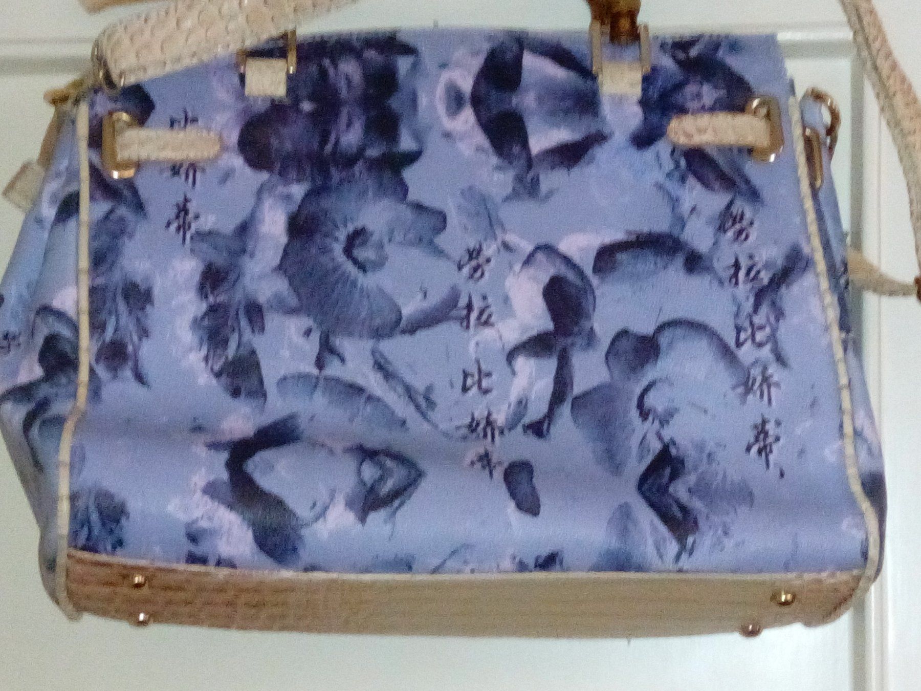 Laura Biagiotti Borse da donna: Neue Henkeltasche mit Blumenmuster – Nuovo e nell'imballaggio originale da Zürich venduto da Mitzi6 3