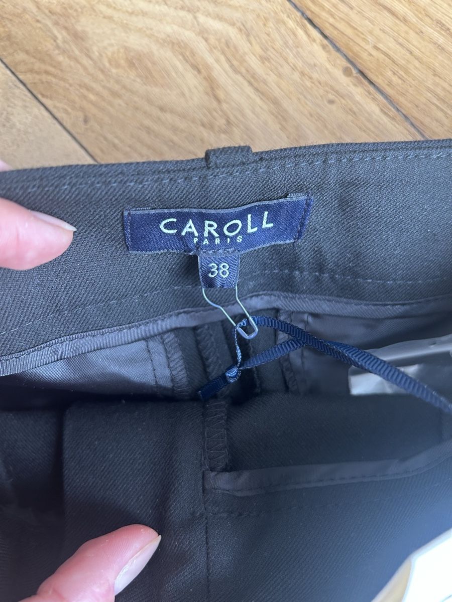Caroll Pantaloni: Pantalon Caroll 38 neuf – Usato da Genève venduto da Sarahchge 3