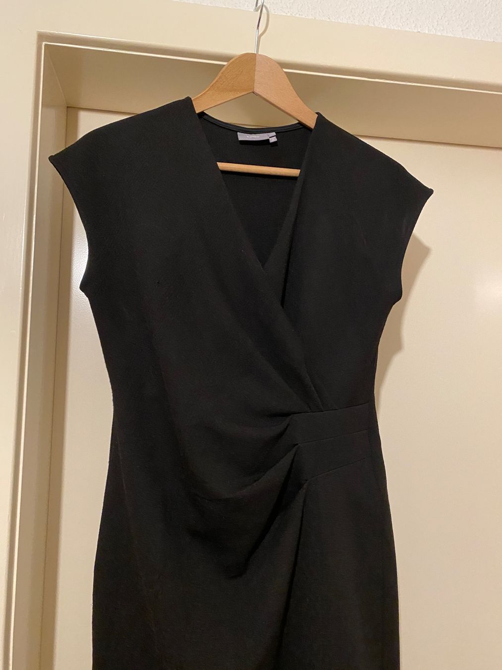Vestiti: Kleines Schwarzes von b.young – Nuovo (secondo la descrizione) da Zürich venduto da Wim-Broccoli 2