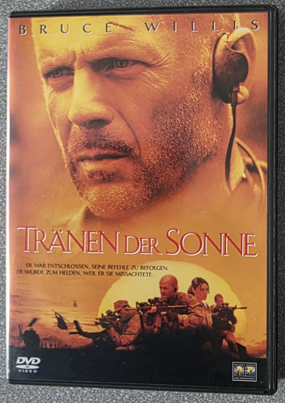 Tutti i DVDs: DVD / Tränen der Sonne - Bruce Willis – Usato da Oetwil am See venduto da fineli2