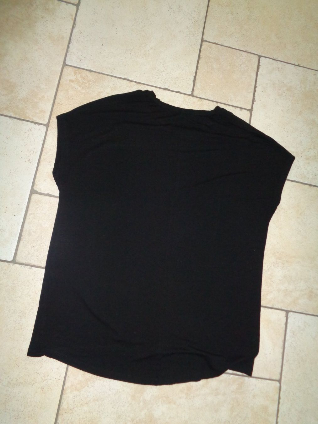 T-Shirts: Shirt  Amisu  Grösse S – Gebraucht aus Kreuzlingen von Robi-2003 1
