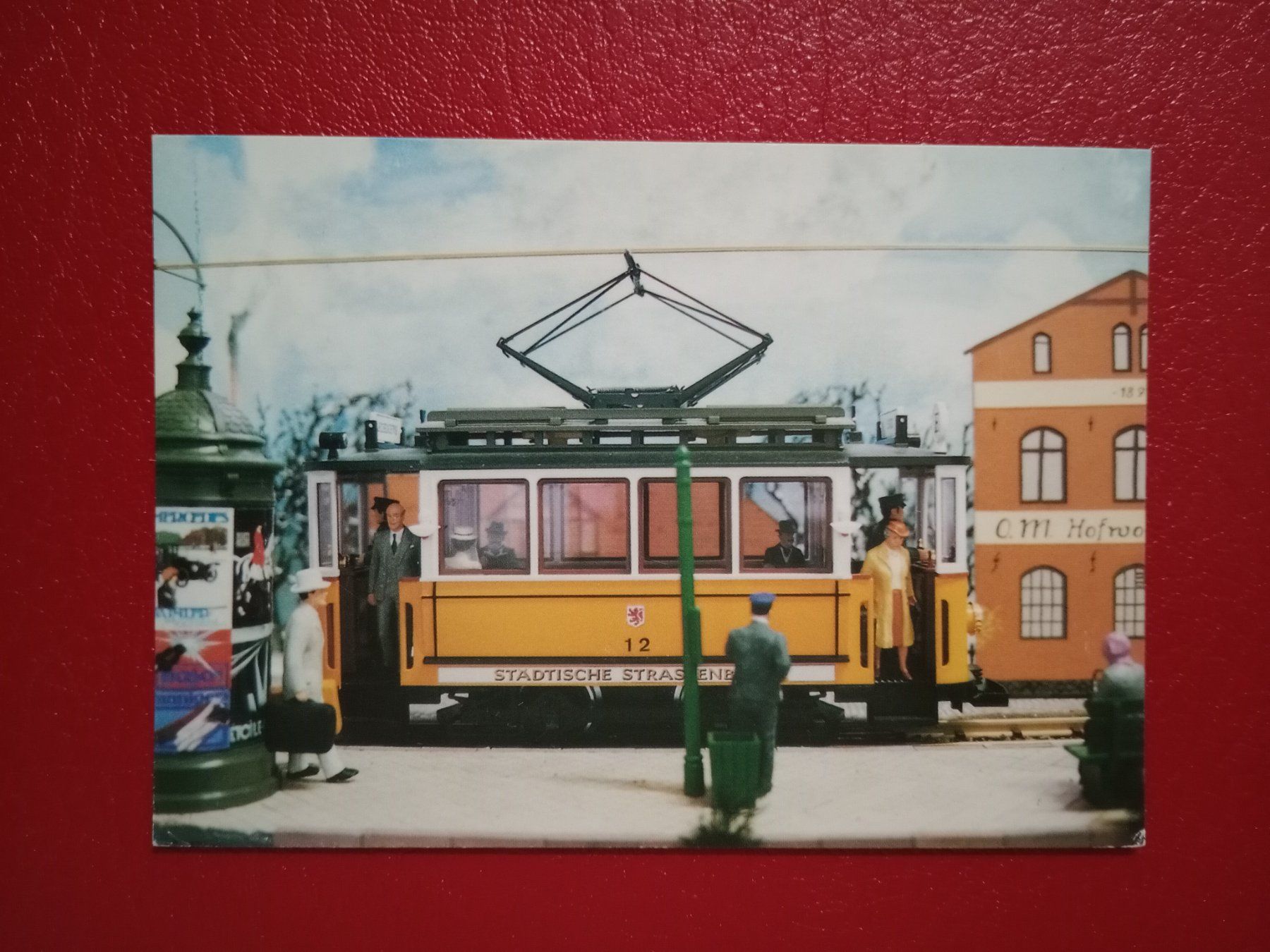 Cartoline postali: AK Tram Strassenbahn Rostock – Usato da Küttigen venduto da Melisch1000