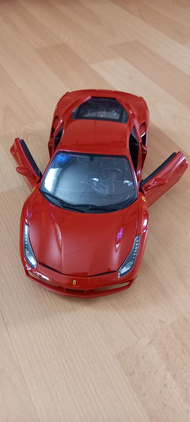 Ferrari Modellautos: Modelauto ferrari – Gebraucht aus Höri von bsc_68fw 3