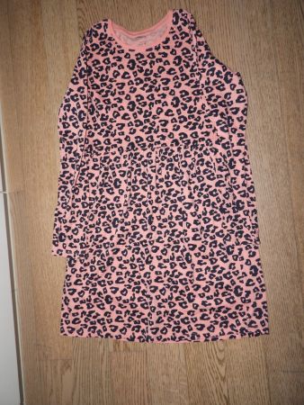 Mädchen Kleid langarm Leo-Muster lachs Grösse 158/164