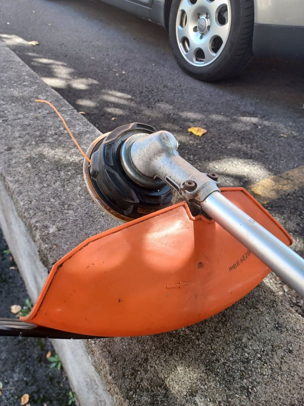 Stihl Rasenmäher: STIHL FS 400 – Gebraucht aus Mels von  8