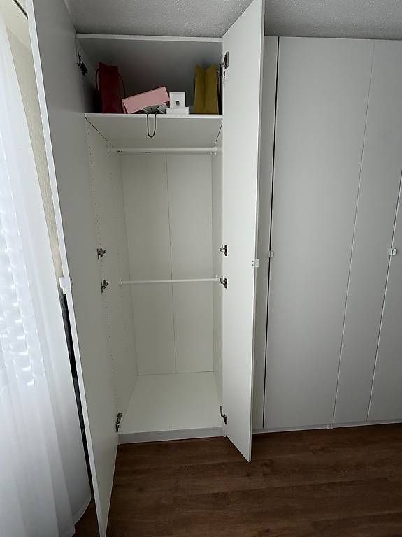 Armadi: 3 pieces wardrobe 75x237x60 each  – Usato da Pfäffikon SZ venduto da upe_2zkr 1