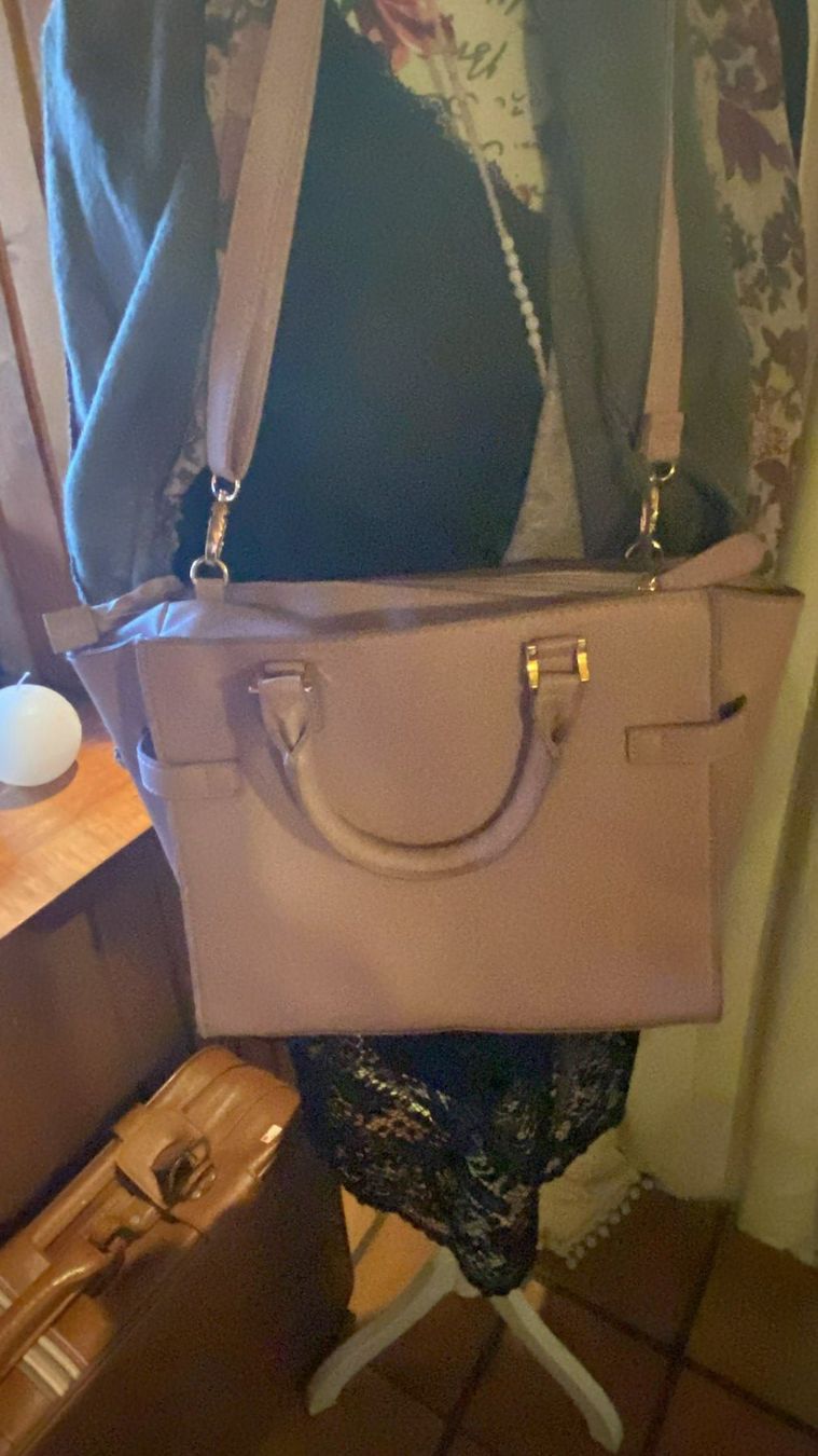 Sacs femmes: HANDTASCHE ALTROSA – Neuf (Voir description) à Meienried par ManuelaBoutique 4