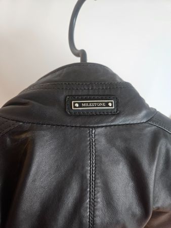 *** neuwertige Lederjacke Milestone Gr.48 ***
