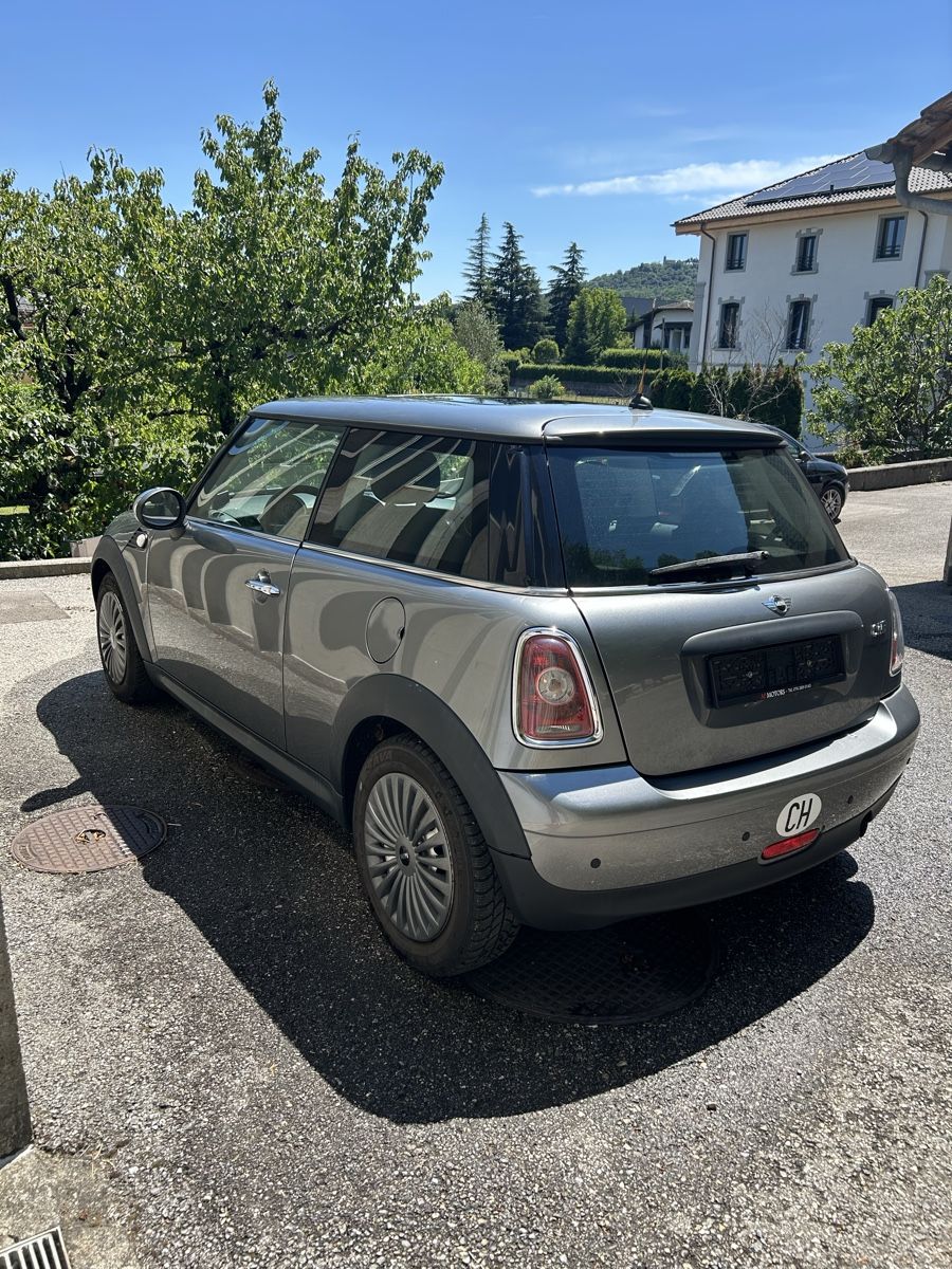 Mini Autos: MINI ONE 1.4 – Gebraucht aus Stabio von Manuelpasca 2