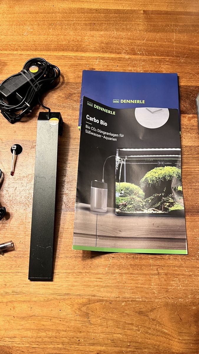 Dennerle Acquari: Aquarium Dennerle nano cube 60L – Usato da Baar venduto da famvg