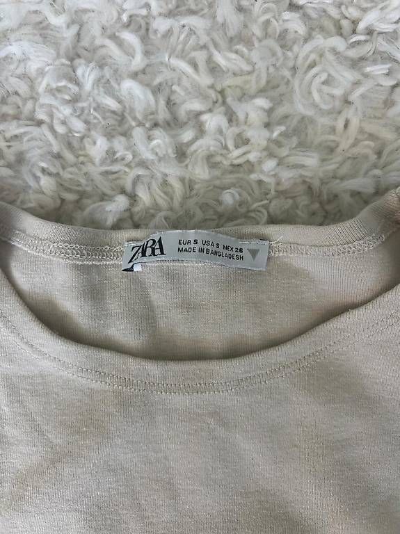T-shirt: T-shirt in Beige – Usato da Nürensdorf venduto da pgiuga 1