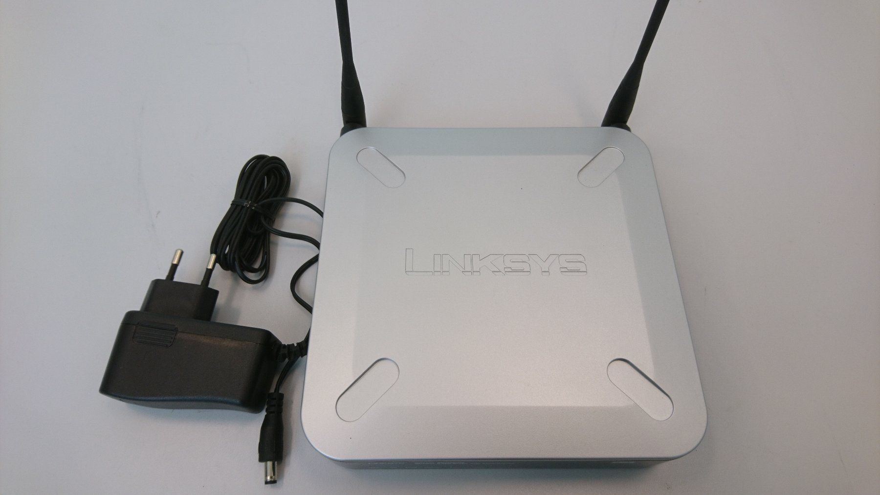 Linksys Modem & Router: Linksys WRV 200 Wireless-G VPN Router – Usato da Steinhausen venduto da _Bergler_ 2