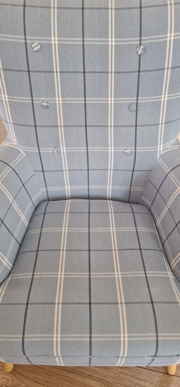 Livique Poltrone: Blauer Karo Sessel, super Zustand – Usato da Suhr venduto da Sbume 5