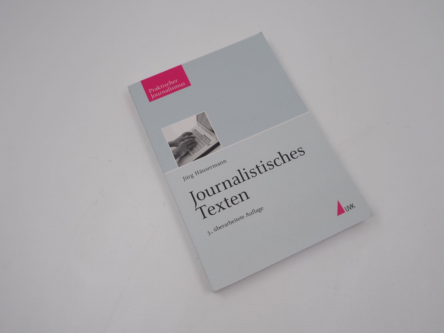 Libri: Journalistisches Texten (20326) – Nuovo (secondo la descrizione) da Zürich venduto da fundsachenverkauf