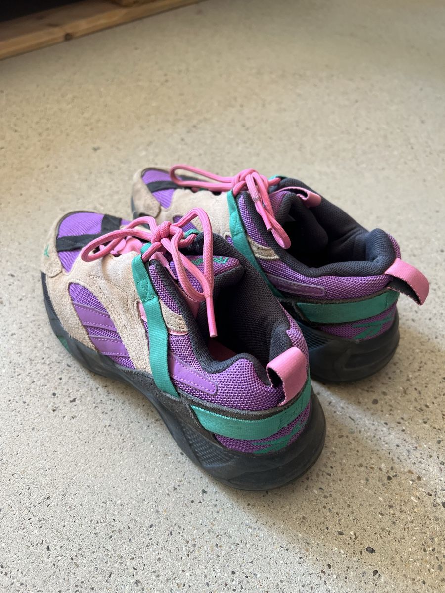 Reebok Scarpe da donna: Reebok Sneakers Gr.38 – Usato da Basel venduto da lolixyz 1
