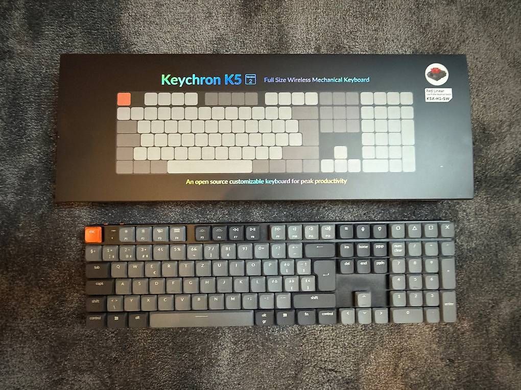 Keychron Tastaturen: Keychron K5 QMK V2 - CH Layout - Red Switches – Neu (gemäss Beschreibung) aus Aettenschwil von TomQTom 1