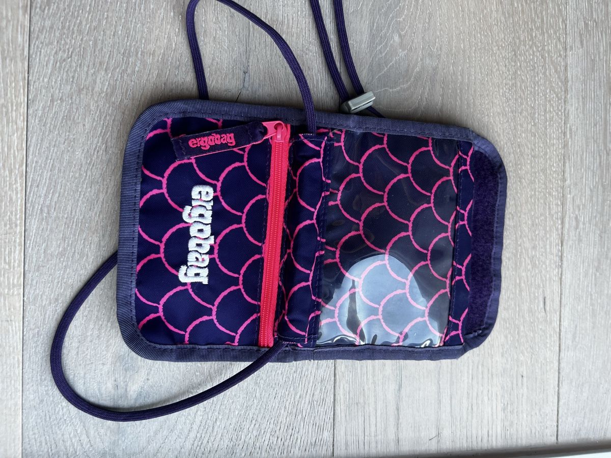 Ergobag Sacs & sacs à dos: Ergobag Schulranzen-5-teiliges Set – D'occasion à Frick par bla_zt9f 2