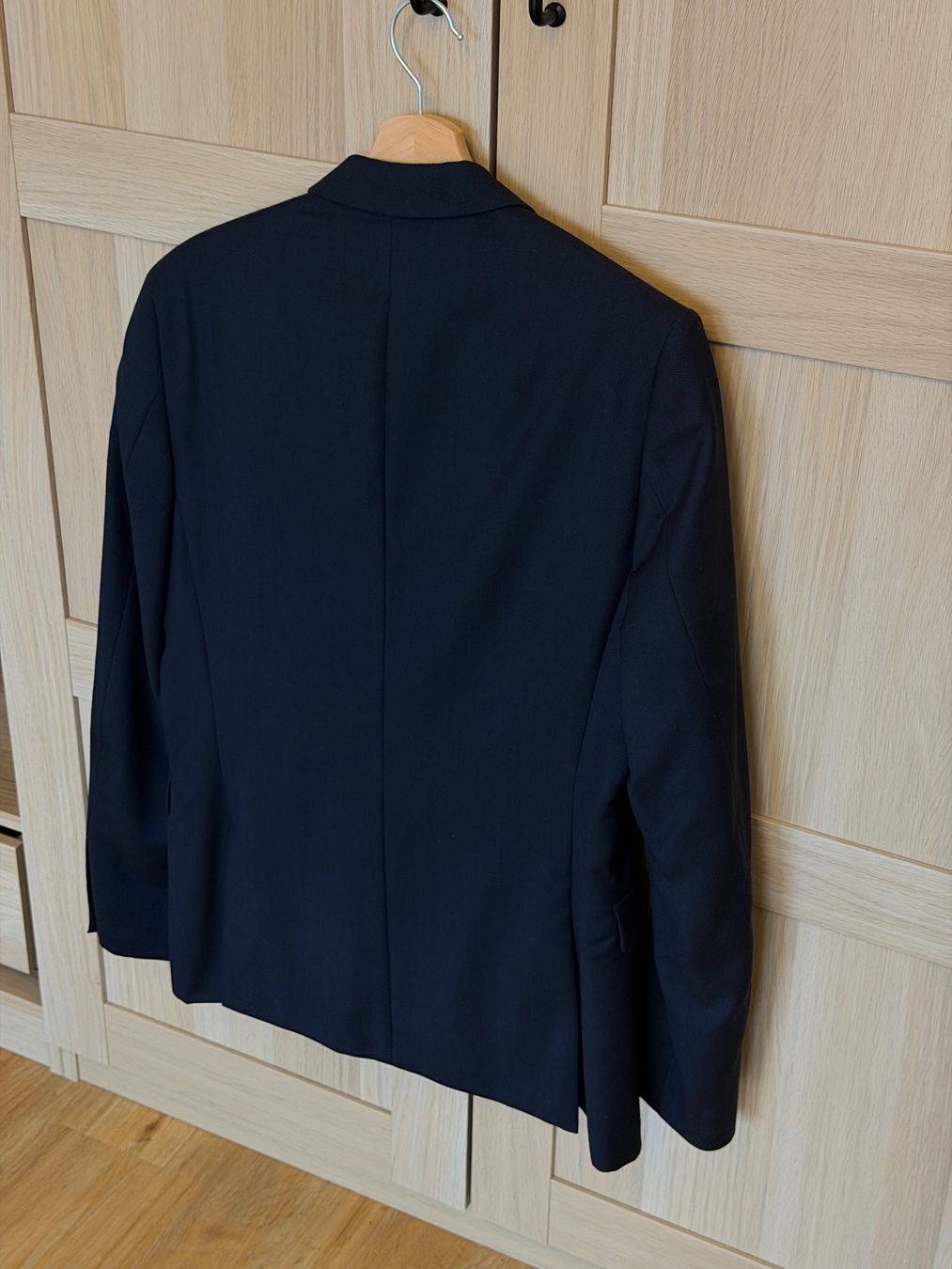 Completi: PKZ Paul Navy Slim Anzug – Usato da Bern venduto da clumsyAvocado 1