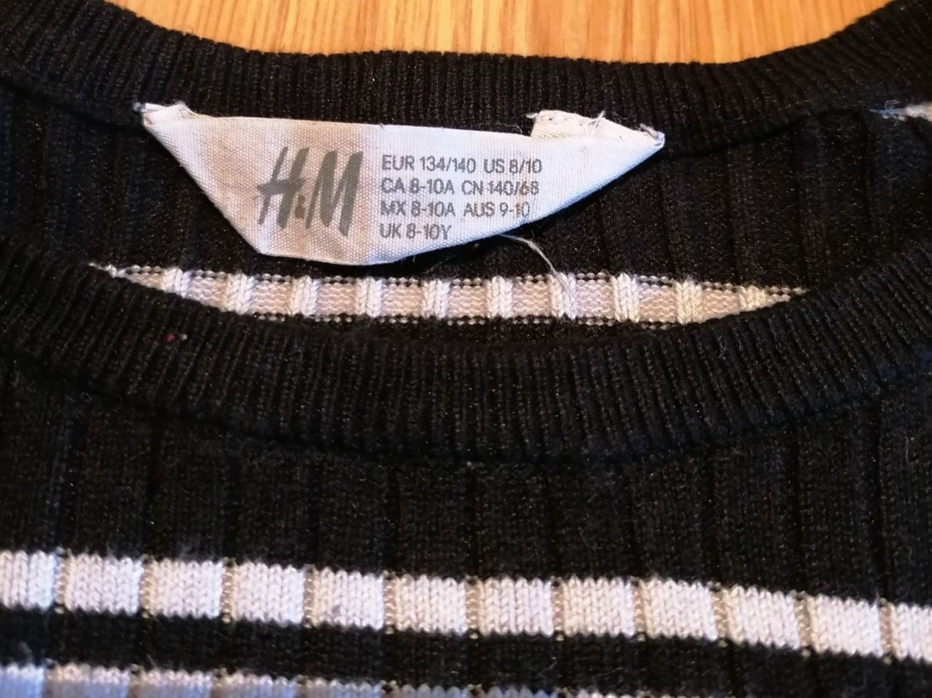 Pullover & Sweatshirts: T-shirt, top, haut, pull manches courtes – Gebraucht aus Montcherand von petiteoune75 2