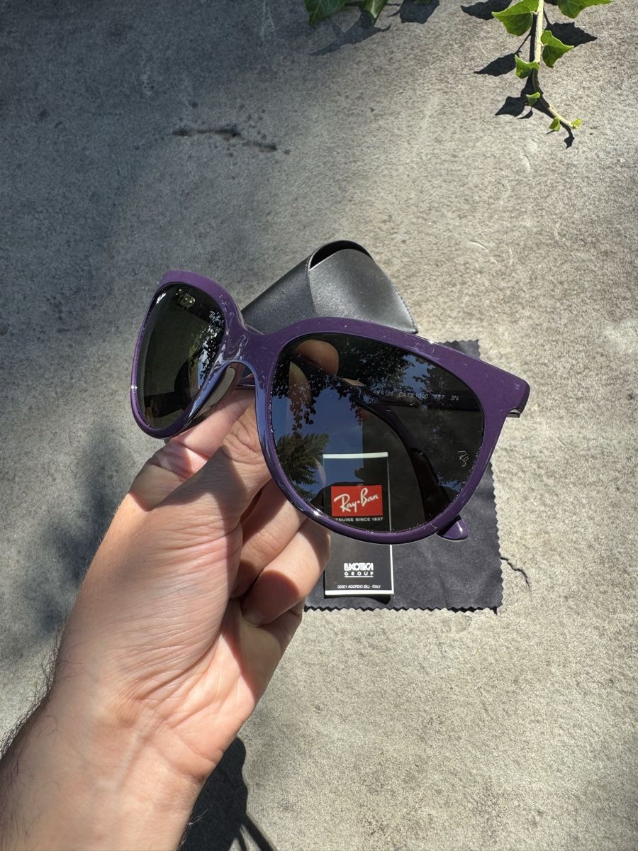Ray-Ban Brillen & Gläser: Original Ray-Ban RB4126 Sunglasses With Case – Neu (gemäss Beschreibung) aus Effretikon von rus_2l2p 2
