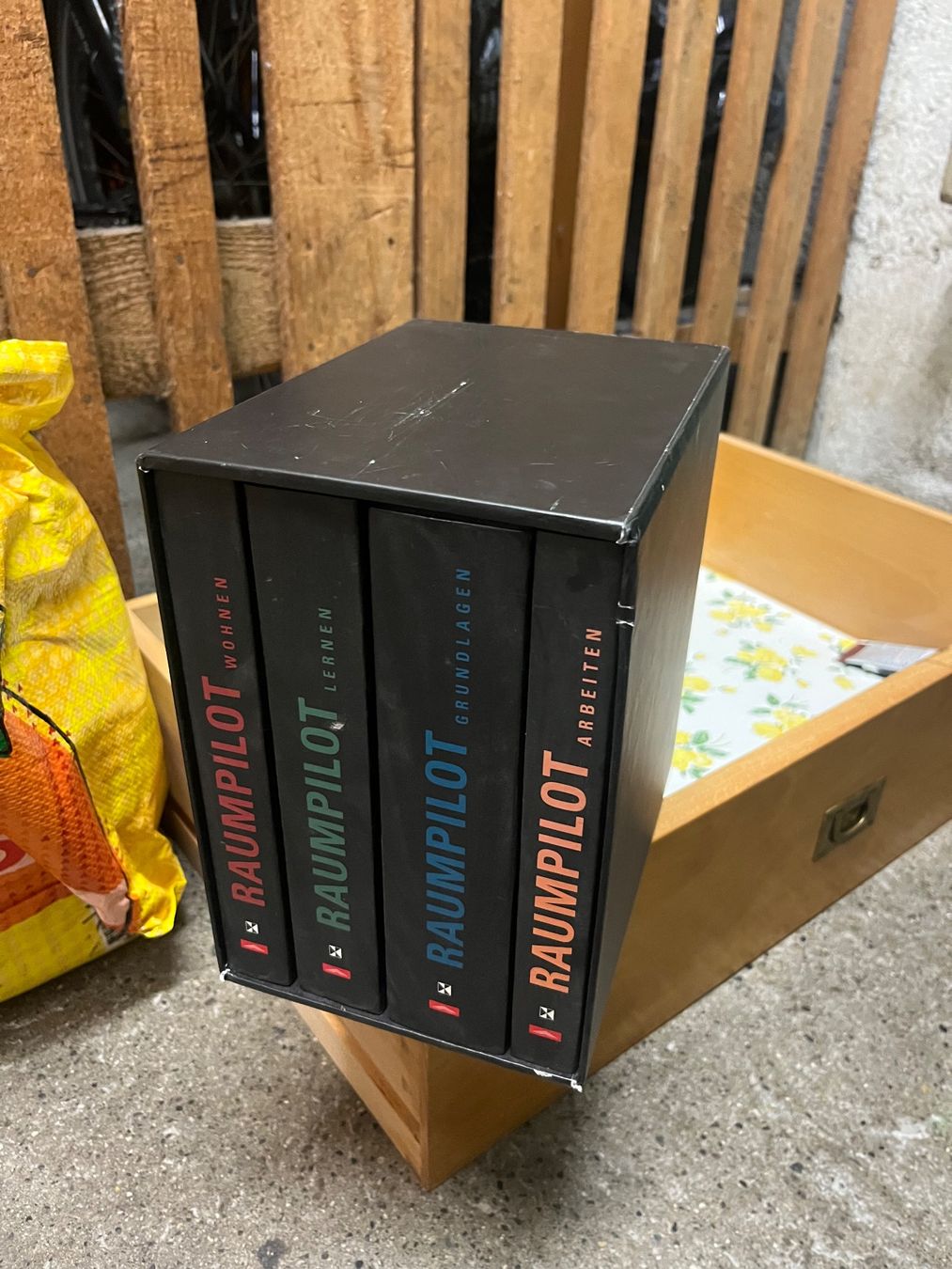 Libri: Raumpilot Bücher – Usato da Lausanne venduto da ceriseflore