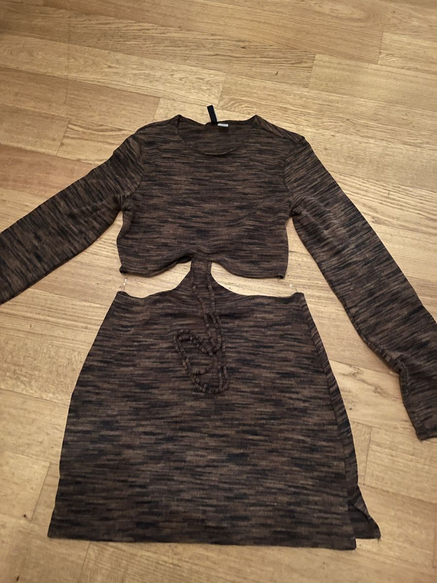 Vestiti: Neu: Cooles Kleid mit cut outs – Nuovo (secondo la descrizione) da Zürich venduto da MariaSusanne 2