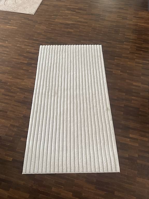 Tappeti: Teppich – Usato da Hombrechtikon venduto da ale_sd6v