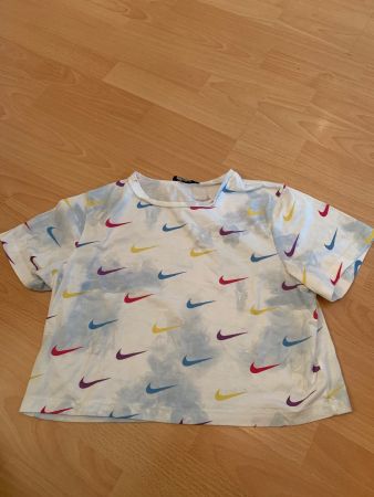 Joli crop top Nike taille S