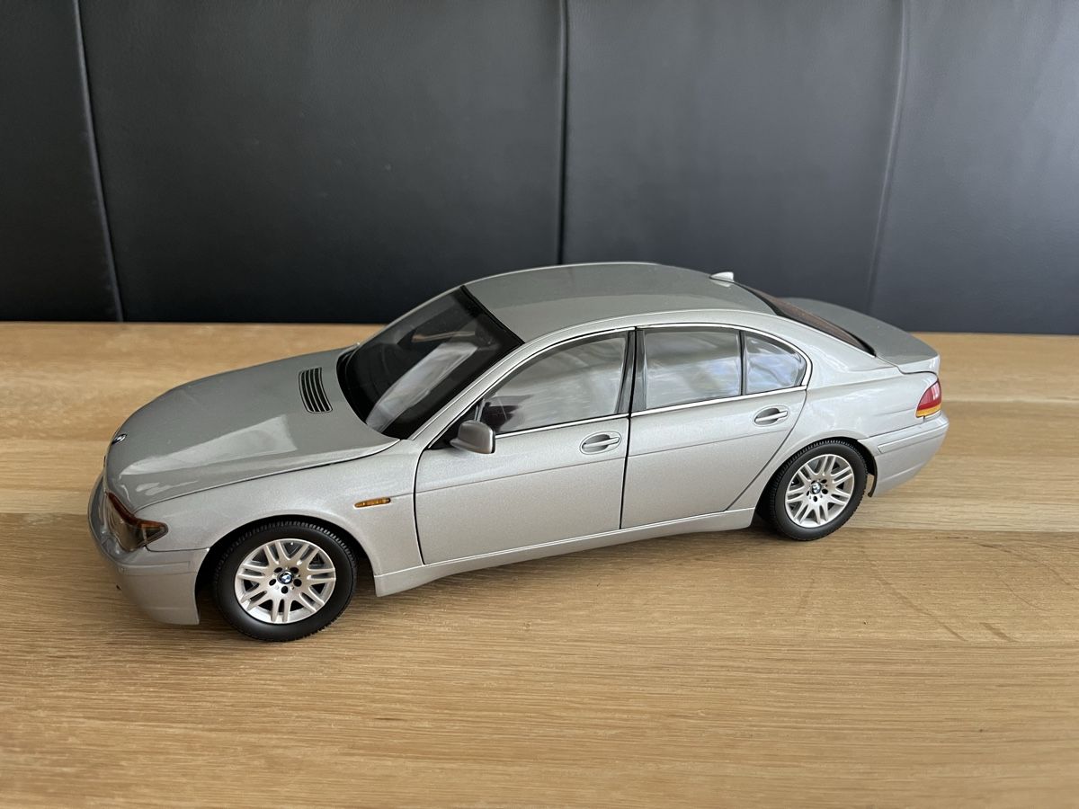 Kyosho Modellini d'auto: BMW 745i 1/18 Kyosho!! – Usato da Léchelles venduto da Mlinspiration 1
